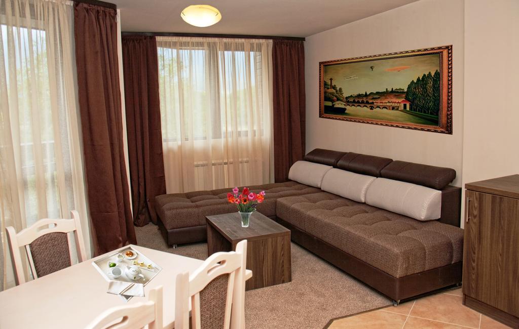 Hotel Zara Банско Экстерьер фото